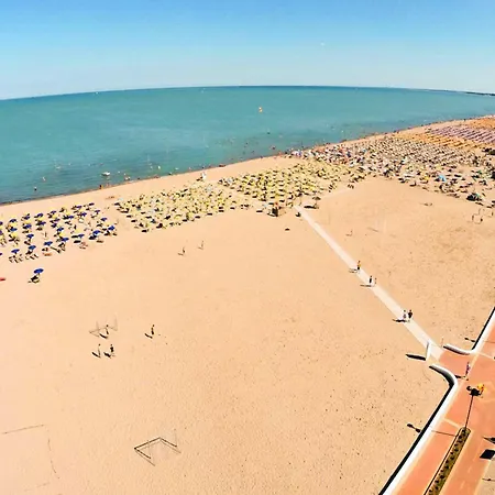 Modern Flat Located In Rosolina Near The Sea Apartment Rosolina Mare